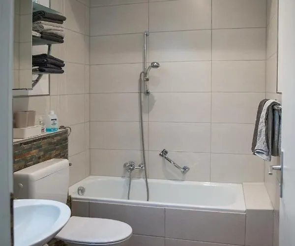 Apartamento Toskana Mit Schwimmbad Und Sauna Bad Bergzabern